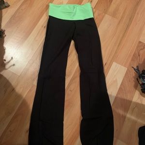 PINK athletic leggings